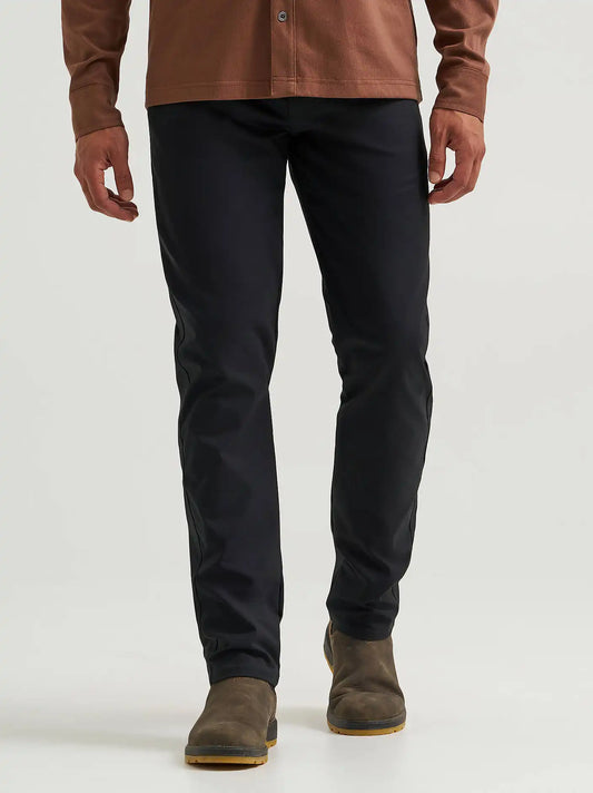 Men's Outdoor Performance 5 Pocket Pant in Jet Black