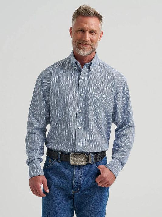 Wrangler® George Strait™ Performance Button Down Shirt in Blue Fan