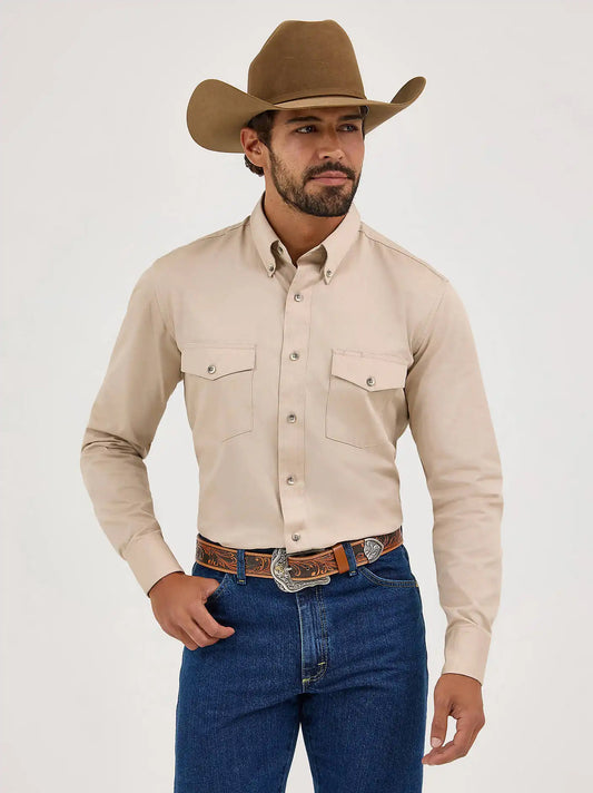 Painted Desert® Long Sleeve Button Down Lightweight Solid Twill Shirt in Tan