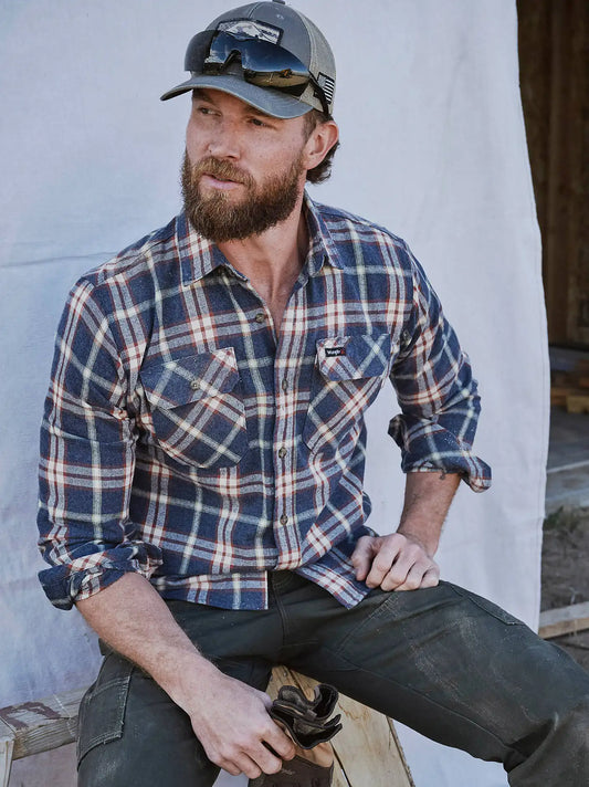 Wrangler® RIGGS Workwear® Flannel Foreman Plaid Work Shirt in Slate Plaid
