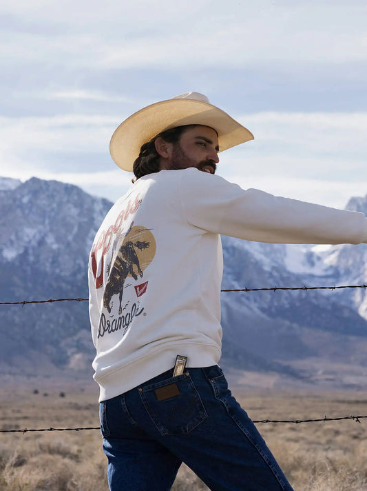 Wrangler x Coors Crewneck in Marshmallow