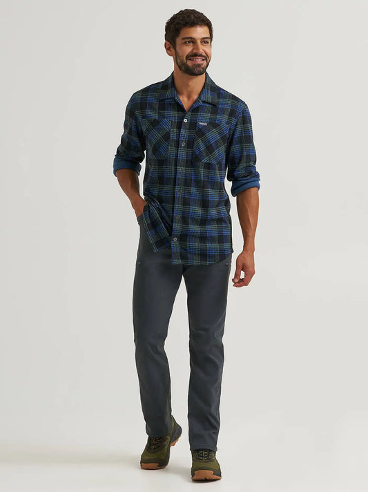 Men's Wrangler® All Terrain Cargo Pant in Woodland Grey