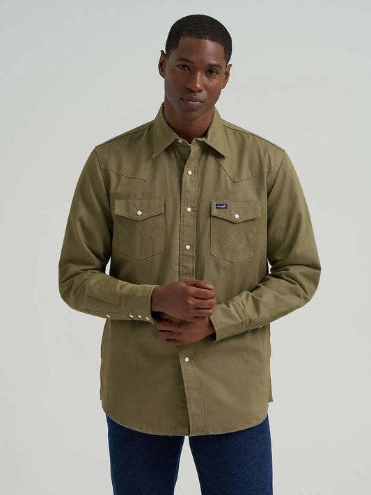 Men's Wrangler® Long Sleeve Flannel Lined Solid Work Shirt in Woodland Green