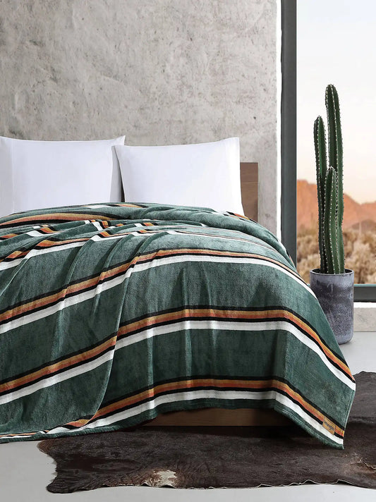 Wrangler Western Saddle Stripe Twin Blanket:Green:Twin