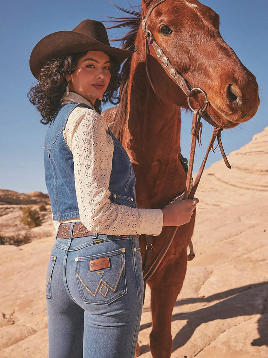 Wrangler x Kendra Scott Bootcut Jean:Medium Wash:24:32