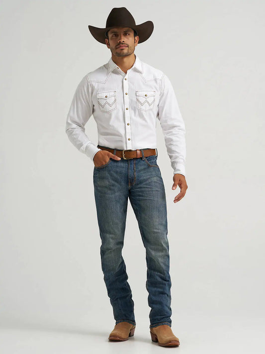Men's Wrangler Retro® Slim Fit Straight Leg Jean in Bozeman