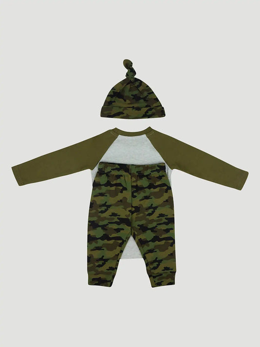 Wrangler Baby Bodysuit & Jogger Set in Camo