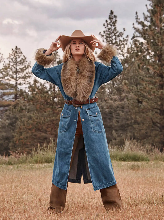 Lainey Wilson x Wrangler Trench Coat in Denim