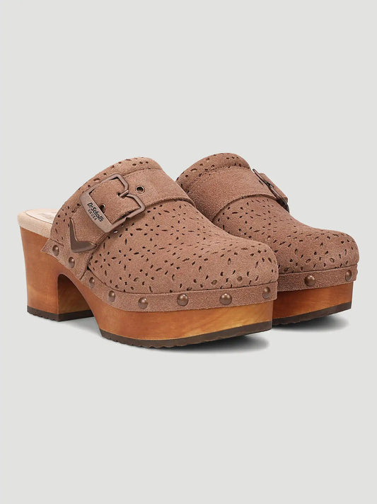 Dr. Scholl’s x Wrangler® Original Ranch Clog in Honey