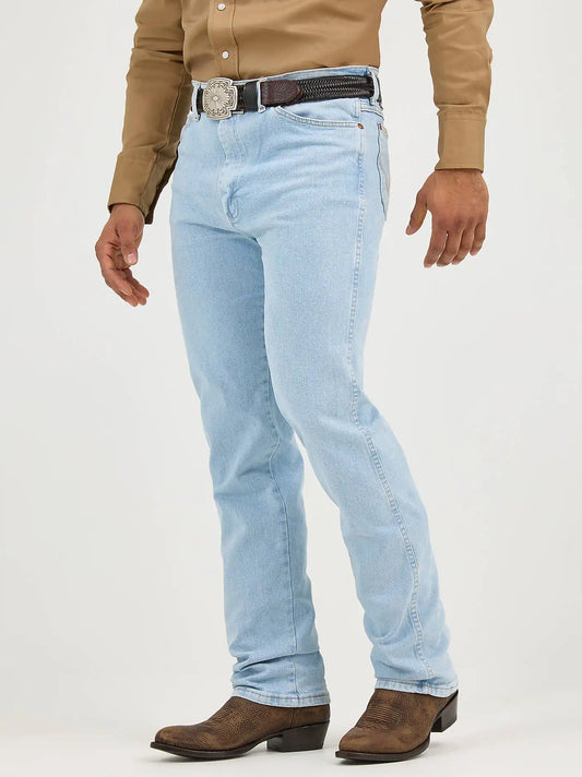 Wrangler® Cowboy Cut® Slim Fit Active Flex Jeans in Bleach