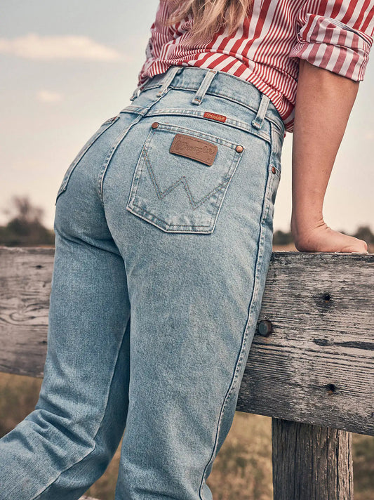 Women's Wrangler® Cowboy Cut® Slim Fit Jean in Antique Wash