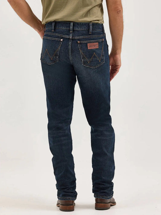 Men's Wrangler Retro® Slim Fit Straight Leg Jean in Tilden