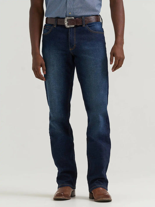 Men's Wrangler® 20X® Active Flex Regular Fit Jean in Twilight