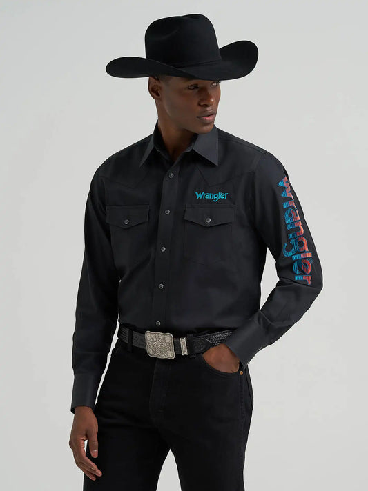 Men's Wrangler® Logo Long Sleeve Western Snap Shirt in Black