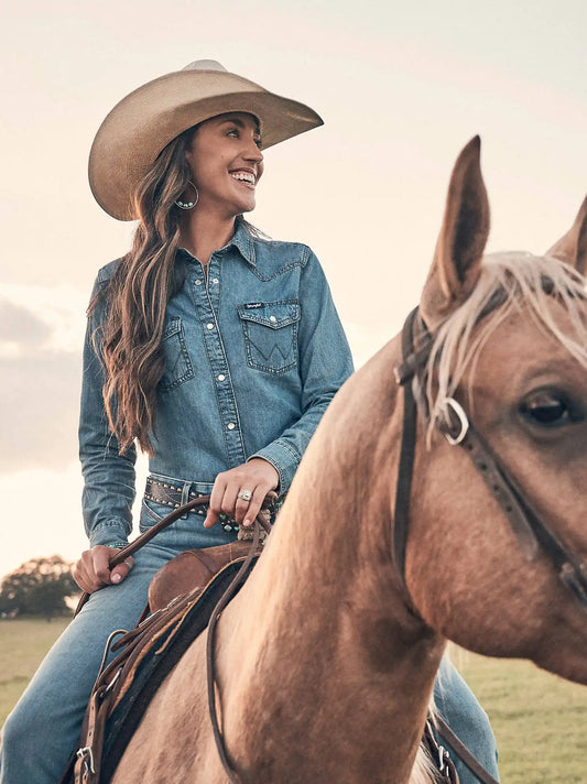 Women's Wrangler Classic Western Snap Denim Shirt in Mid Denim