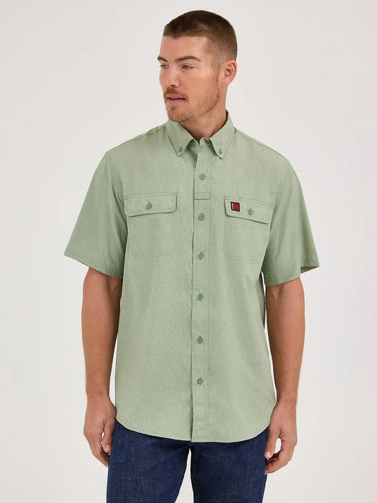 Wrangler RIGGS Workwear® Lightweight Vented Work Shirt in Hedge Green