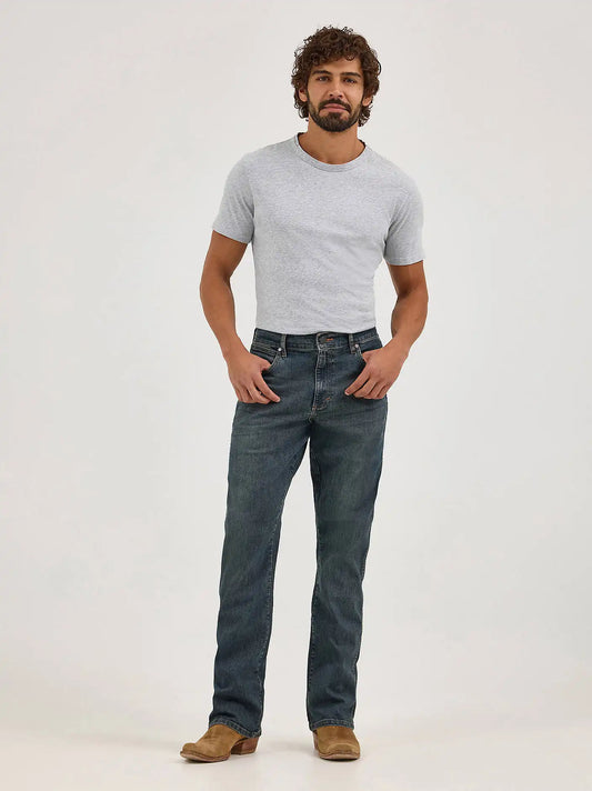 Men's Wrangler Retro® Relaxed Fit Bootcut Jean in Falls City