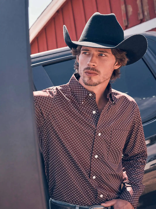 Men's Cody Johnson One Pocket Button Down Shirt in Wine