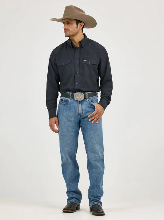 Men's Wrangler Performance Snap Long Sleeve Solid Shirt in Stretch Limo