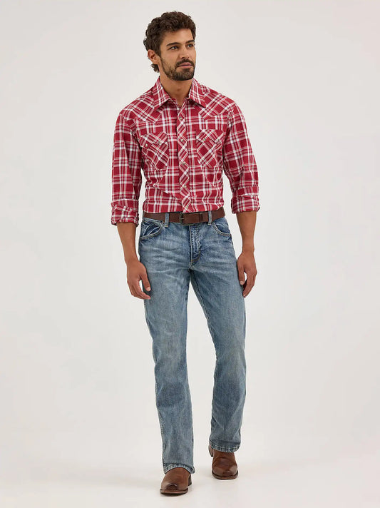Men's Wrangler Retro® Slim Fit Bootcut Jean in Greeley