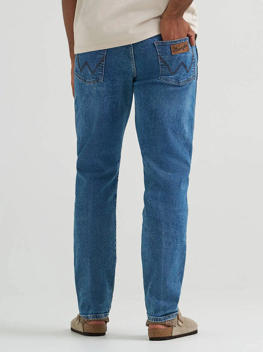 Men's Relaxed Taper Jean in Gitty Up Blue