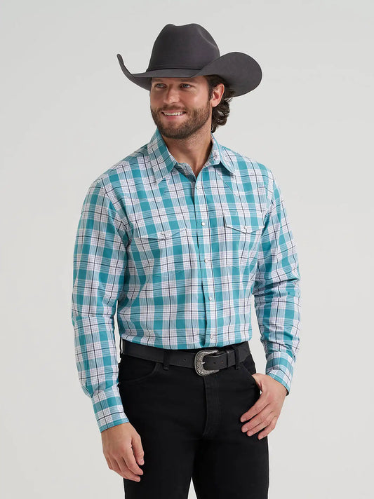 Men's Wrinkle Resist Long Sleeve Western Snap Plaid Shirt in Seaside