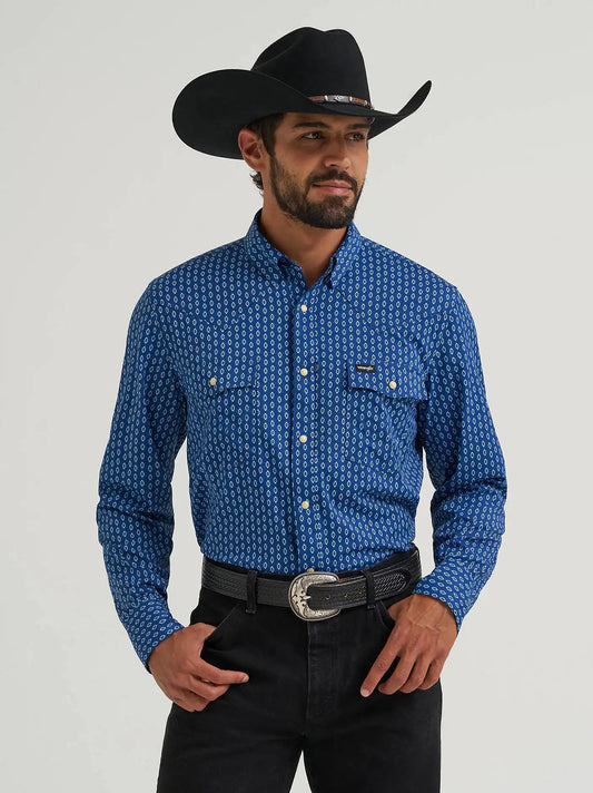 Wrangler All Terrain Gear Men's Technical Shirt in Navy