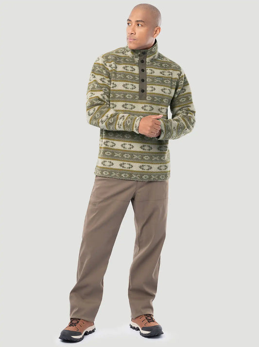Men's Wrangler ATG™ Sherpa Pattern Pullover in Olive