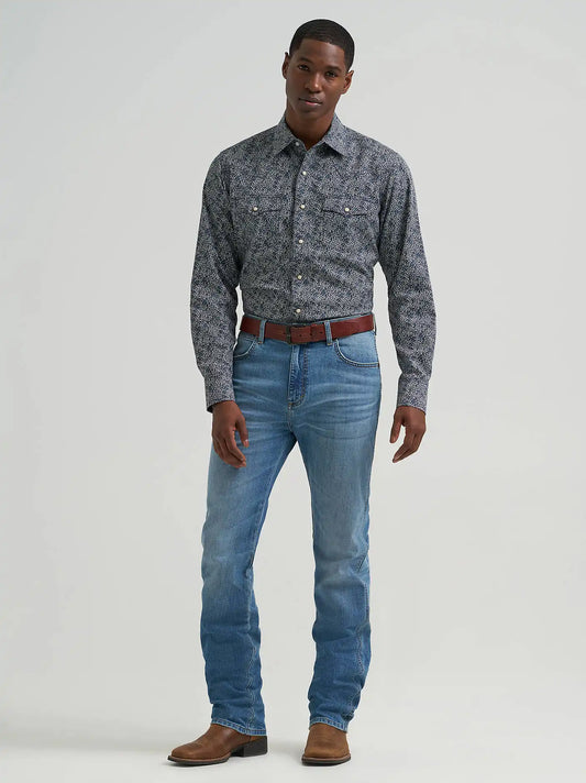 Men's Wrangler Retro® Slim Fit Straight Leg Jean in Timber