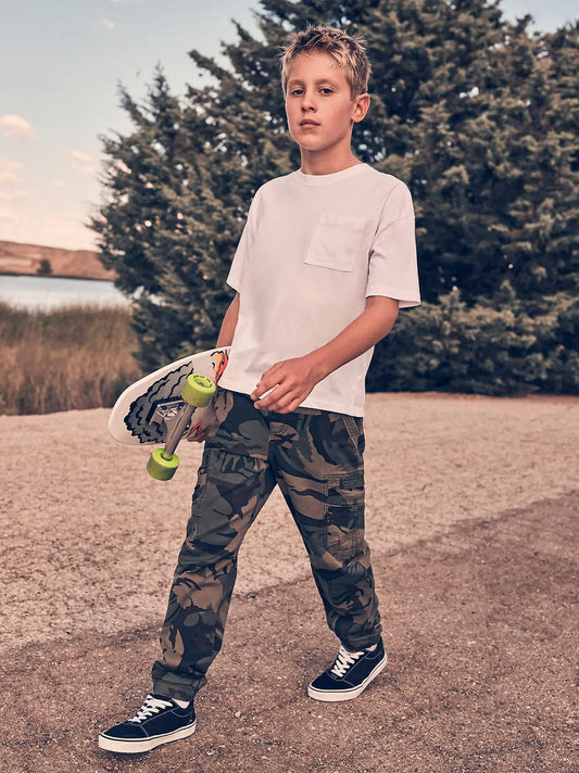 Boy's Wrangler® Free To Stretch Gamer Cargo Pant (8-16) in Camo