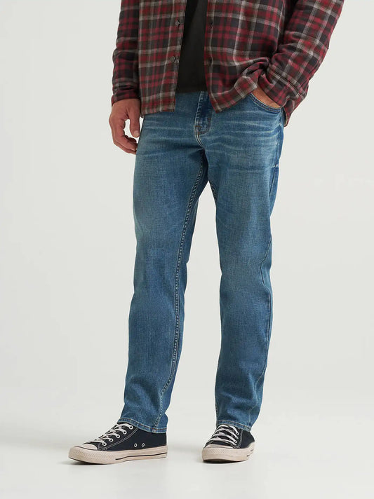 Men's Unlimited Comfort Flex Waist Tapered Jean in Lawson