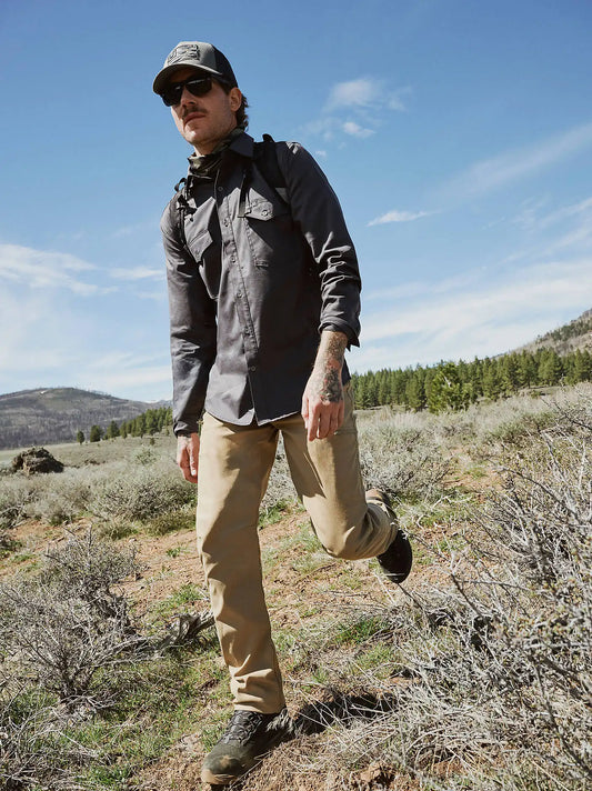 Men's Wrangler® All Terrain Cargo Pant in Elmwood