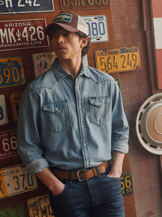 Mens Denim Western Snap Shirt in Lake Wash