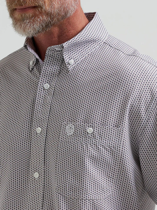 Wrangler® George Strait™ Performance Button Down Shirt in Lagoon Starburst