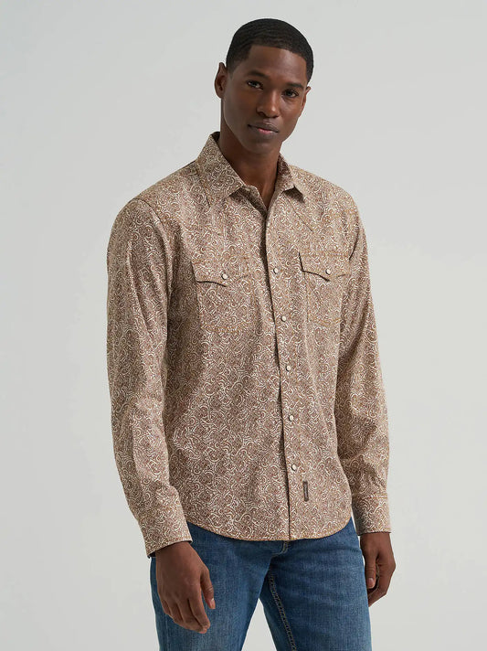 Men's Wrangler Retro® Premium Long Sleeve Western Snap Printed Shirt in Brown Sugar