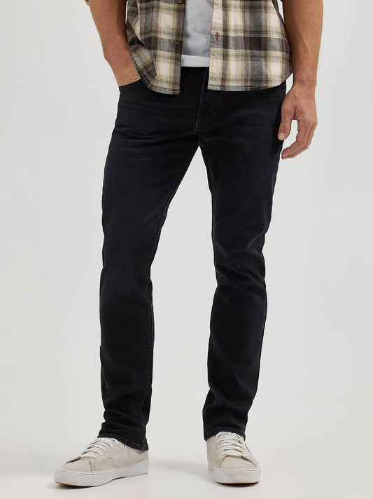 Men's Unlimited Comfort Flex Waist Tapered Jean in Watts