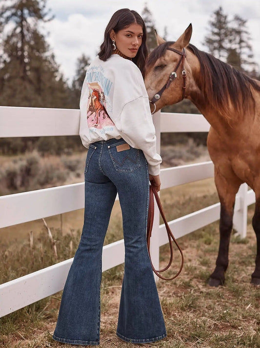 Lainey Wilson x Wrangler Pull-On Bell Bottoms in Dark Denim Wash