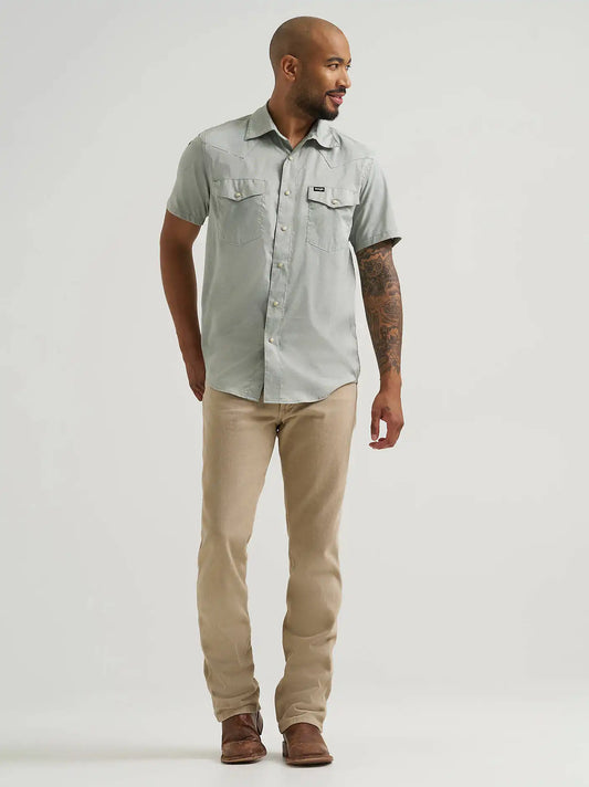 Wrangler All Terrain Gear Drover Short Sleeve Utility Shirt in Iceberg Green