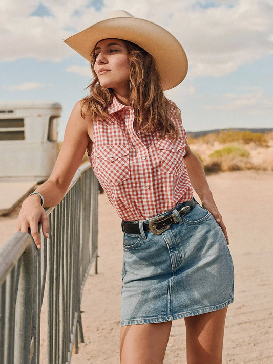 Women's Essential Western Snap Tank in Red Gingham