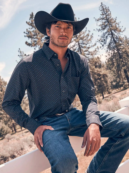 Men's Cody Johnson Performance Button Down Shirt in D Spots