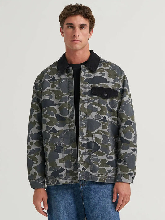 Men's Sherpa Lined Barn Jacket in Camo Gargoyle