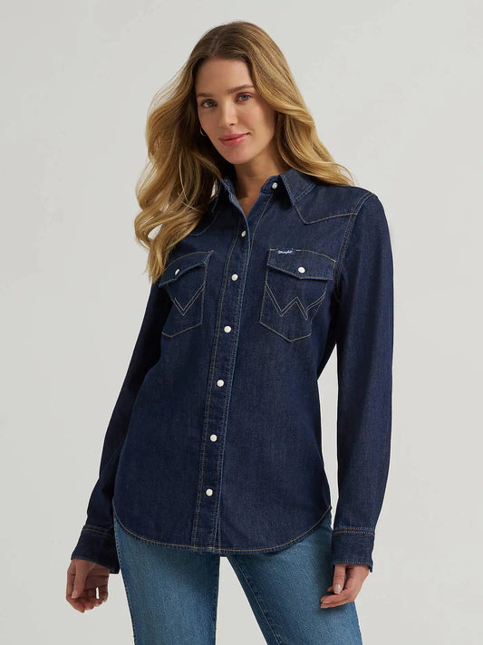 Women's Wrangler Iconic Western Snap Denim Shirt in Dark Denim