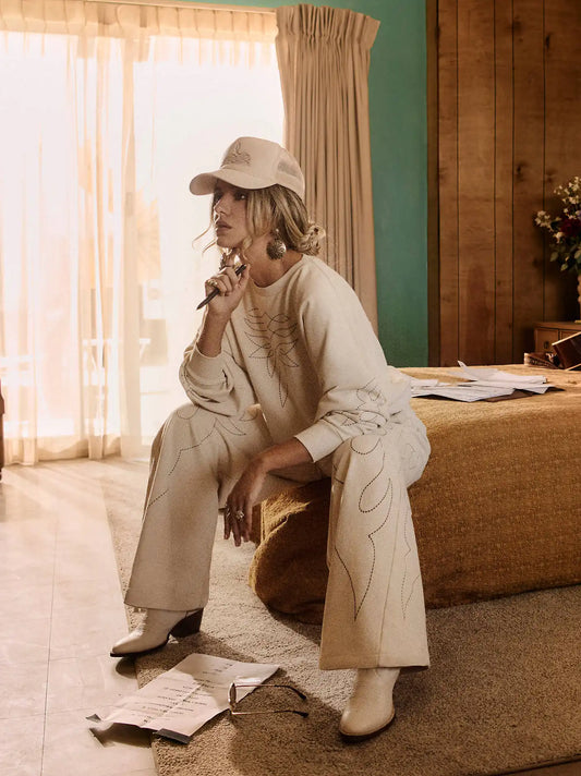 Lainey Wilson x Wrangler Cowboy Sweatshirt in Cocoa Creme