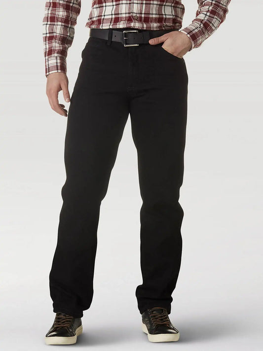 Wrangler Rugged Wear® Classic Fit Jean in Black