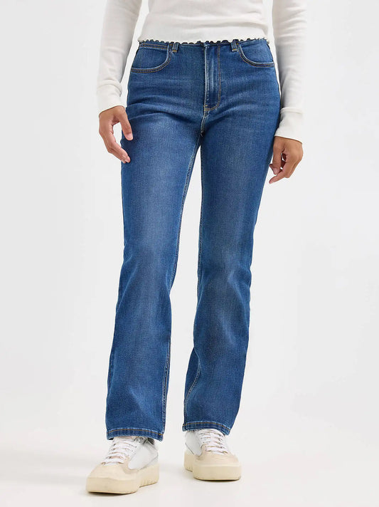 Women's Wrangler® High Rise True Straight Leg Jean in Hudson