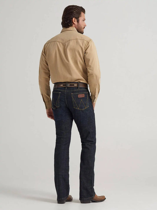 Men's Wrangler Retro® Slim Fit Bootcut Jean in Dax