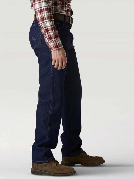 Wrangler Rugged Wear® Classic Fit Jean in Prewashed