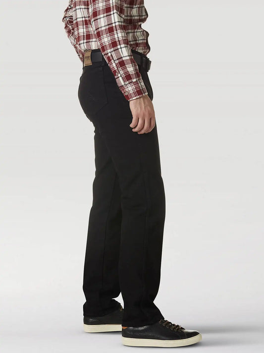 Wrangler Rugged Wear® Classic Fit Jean in Black