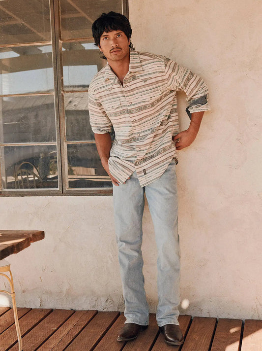 Men's Wrangler Retro® Relaxed Fit Bootcut Jean in Grant