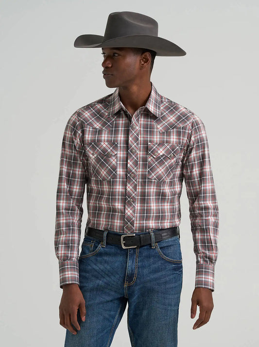 Men's Wrangler Retro® Long Sleeve Sawtooth Snap Pocket Western Shirt in Grey Frost